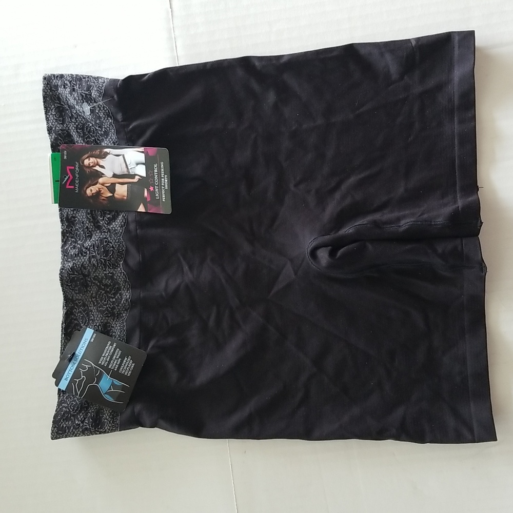MAIDENFORM LT CONTROL shorty M 8/10 panty NWT black shapewear